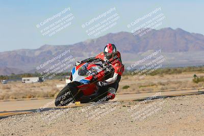 media/Dec-10-2023-SoCal Trackdays (Sun) [[0ce70f5433]]/Turn 9 Inside Set 1 (1115am)/